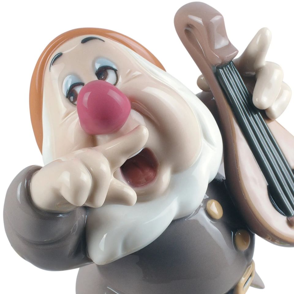 SNEEZY