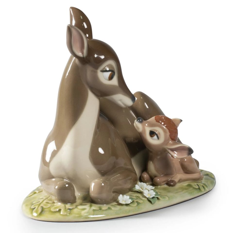 BAMBI FIGÜRÜ .