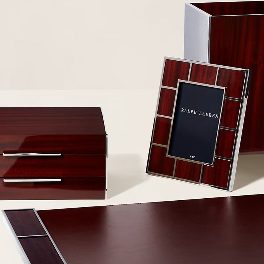 HILDING YAZAR KUTUSU