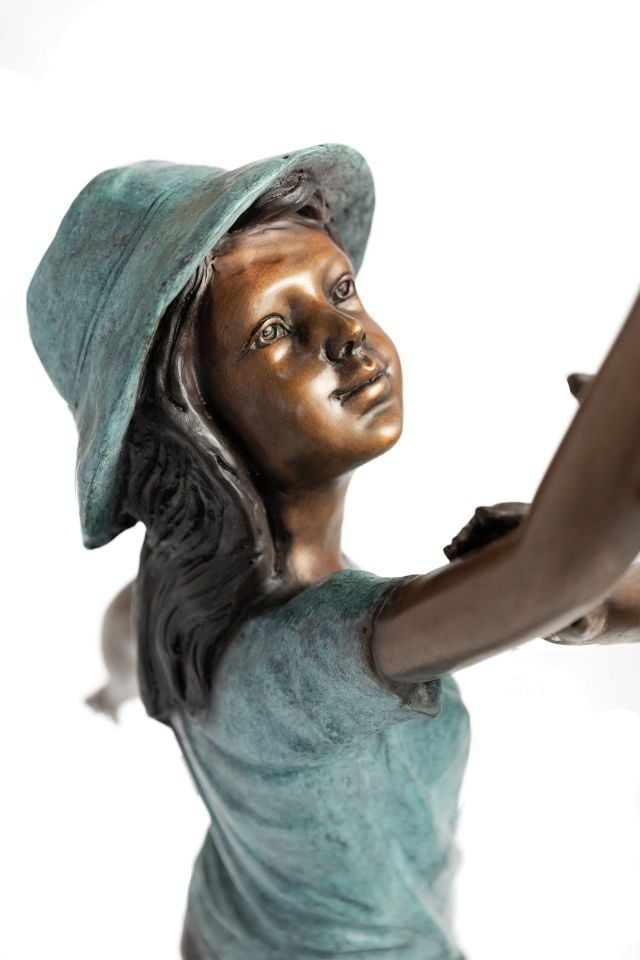 ŞEMSİYE ALTINDA ÇOCUKLAR - FISKİYE