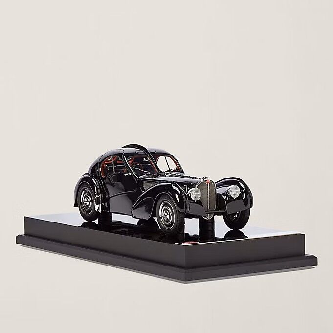 BUGATTI 57SC ATLANTIC COUPE  MODEL ARABA