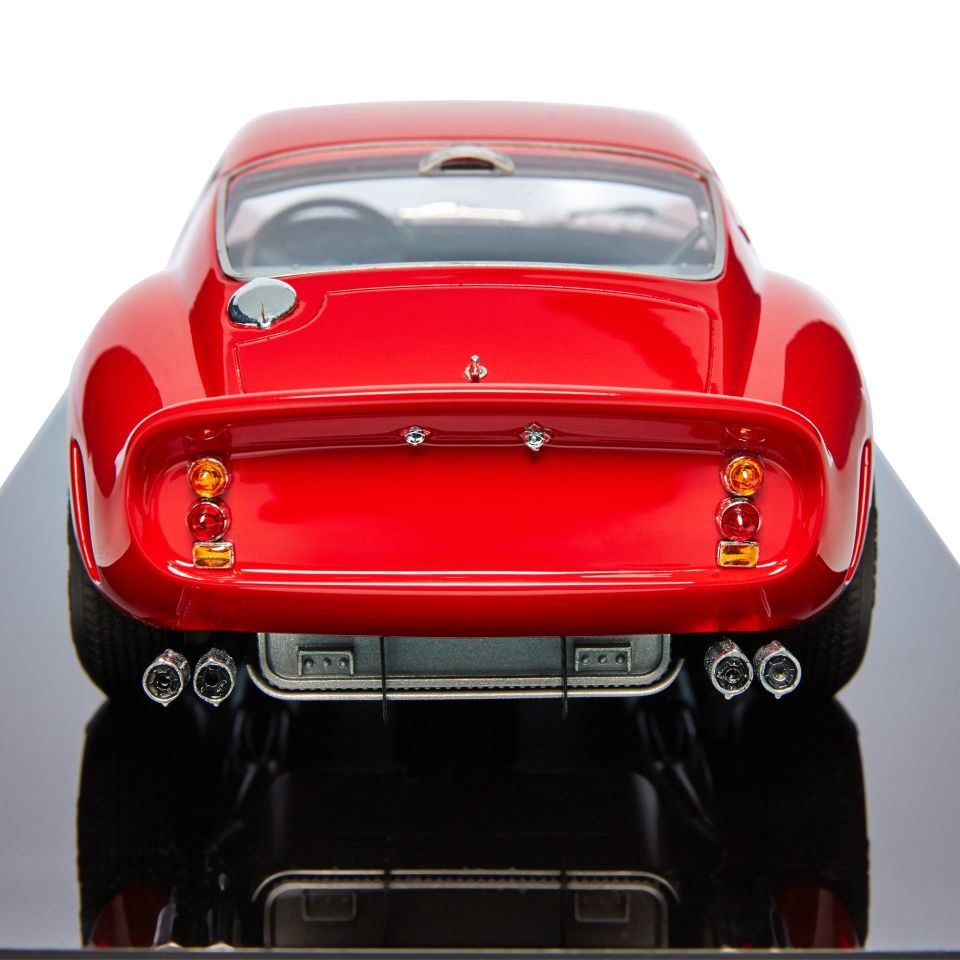 FERRARI 250 GTO MODEL ARABA